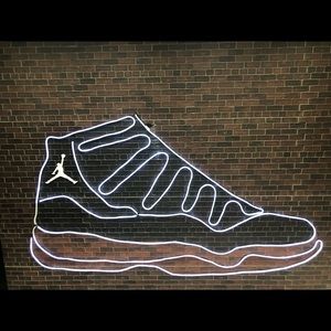 Meet your Posher, Emmanuel